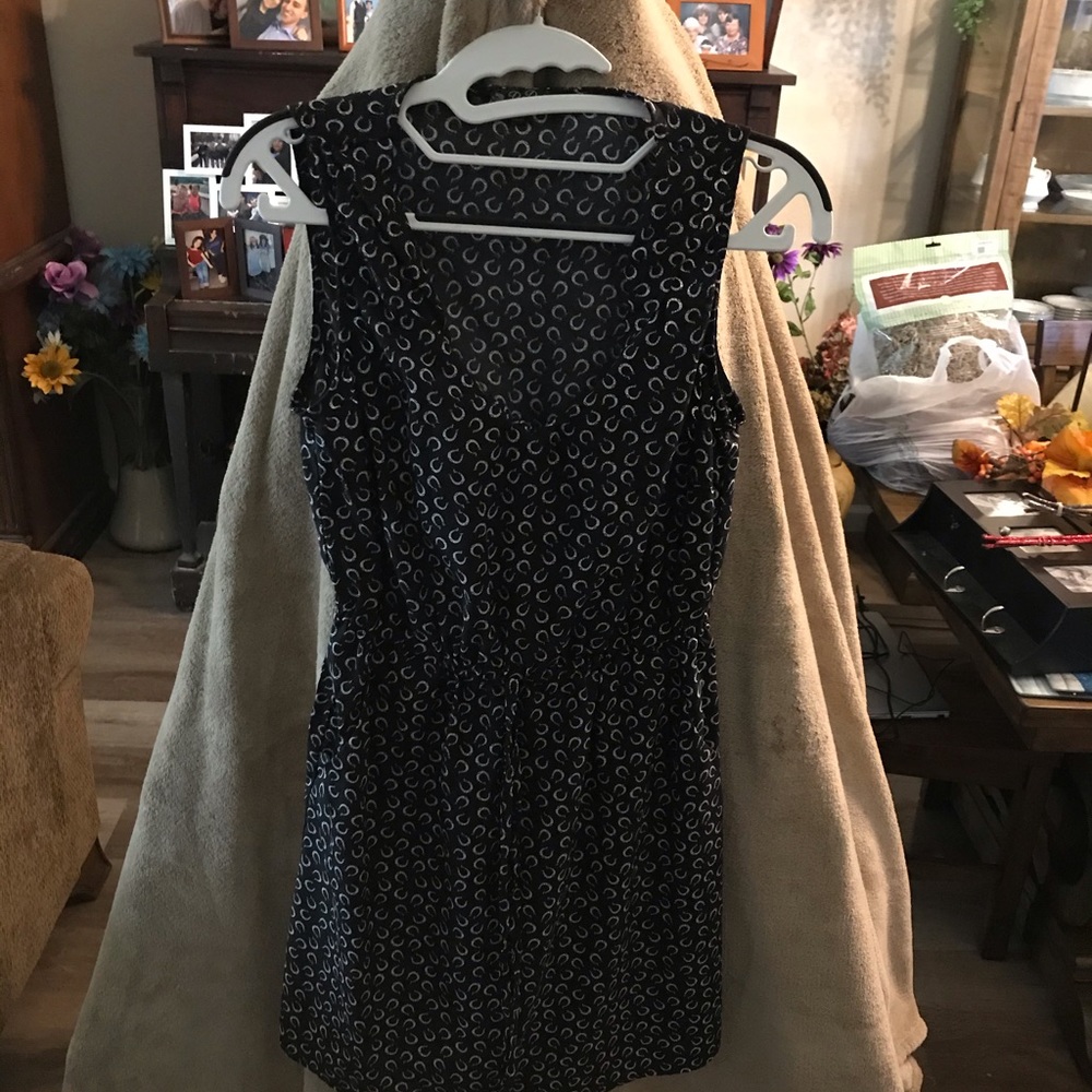 Ladies sleeveless dress